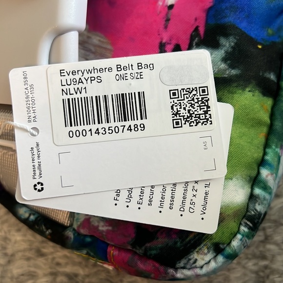Lululemon Everywhere Beltbag No Limits White Multi Extended Strap - Picture 5 of 5